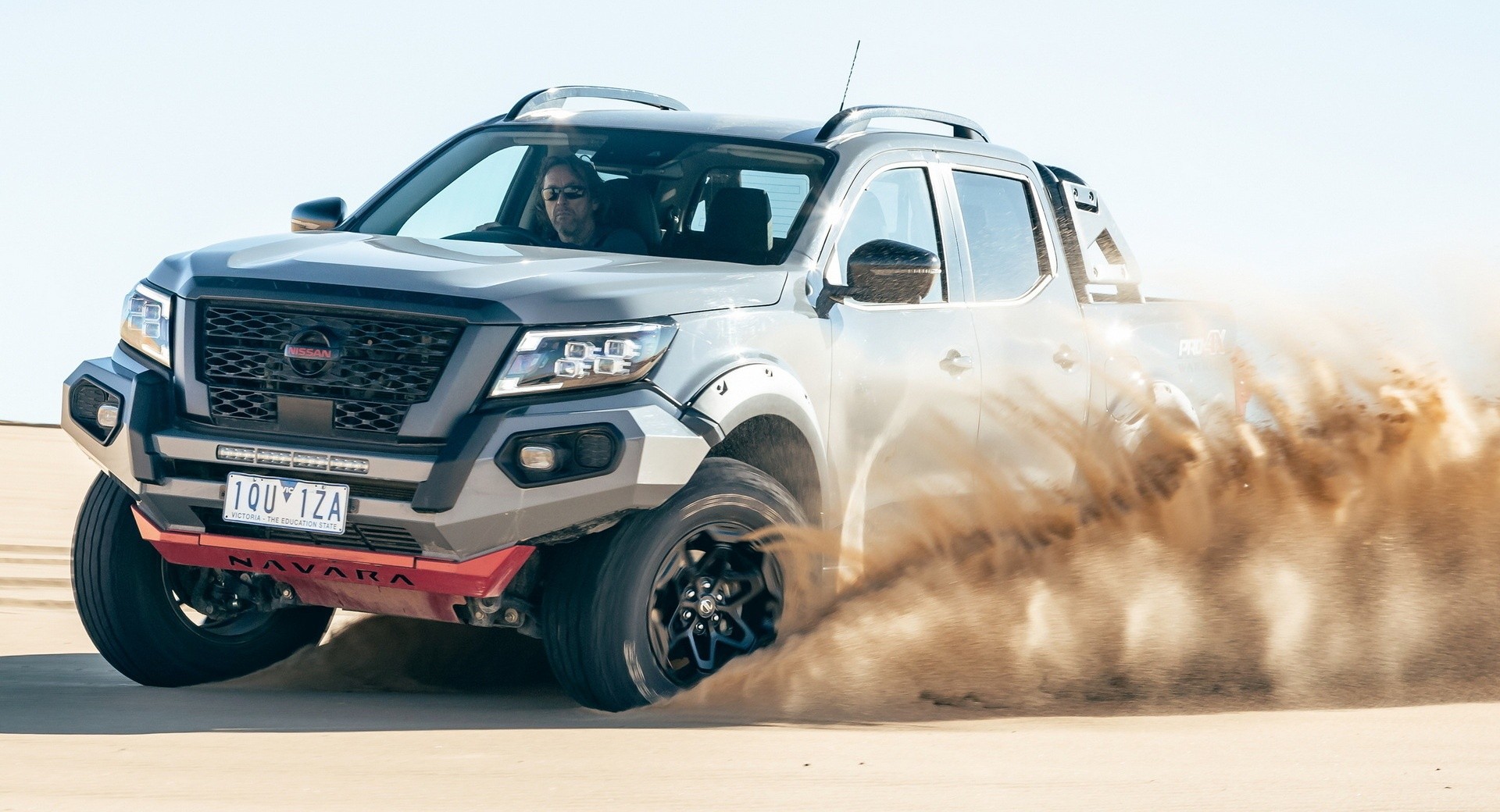 Nissan Navara Pro-4X Warrior: le immagini ufficiali