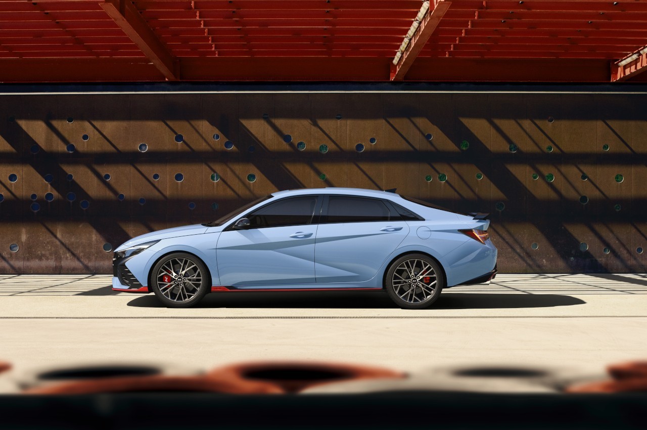 Hyundai Elantra N 2022: immagini ufficiali