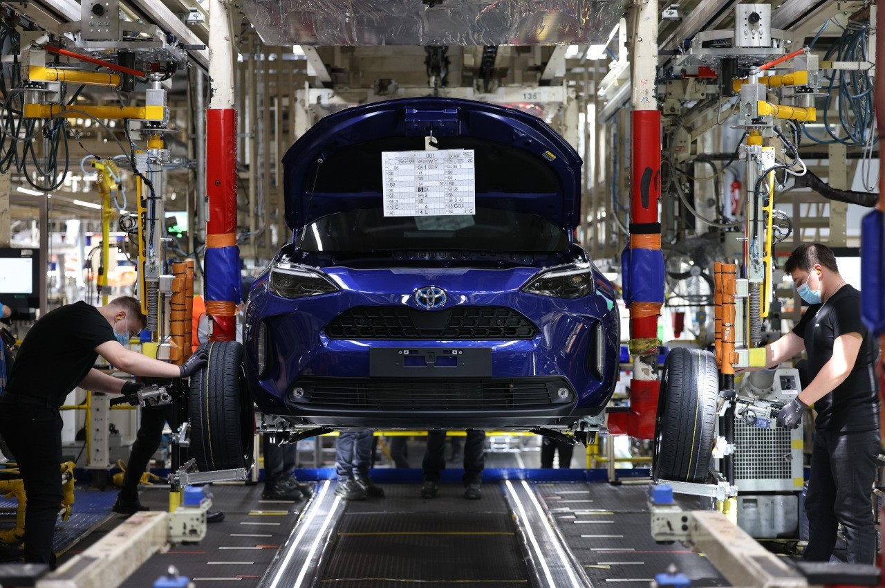 Toyota Yaris Cross, via alla produzione a Valenciennes: immagini ufficiali