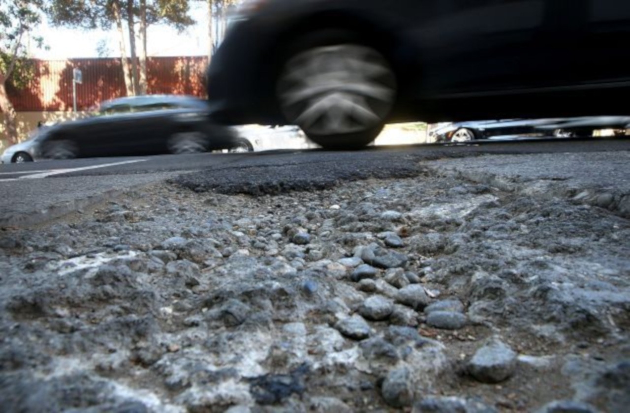 Buche stradali e incidenti