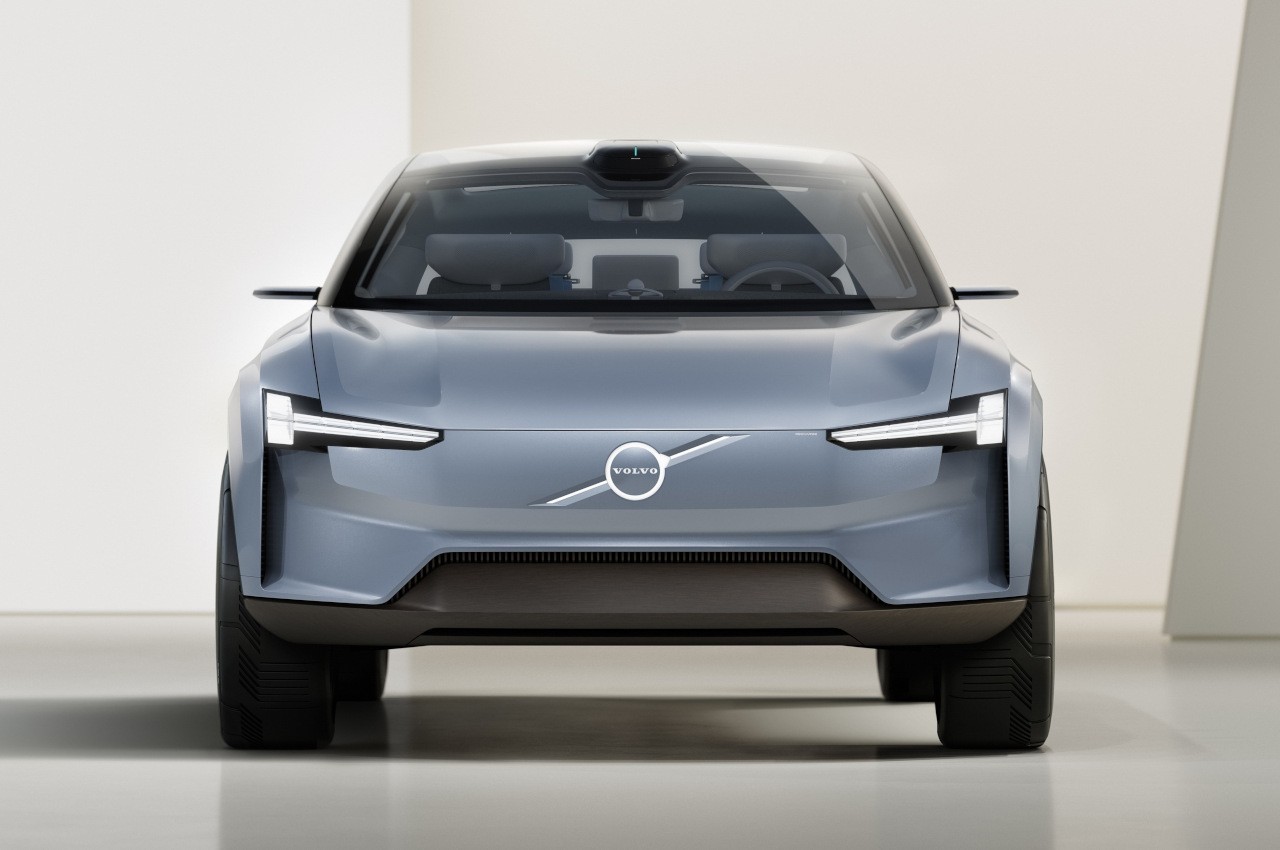 Volvo Concept Recharge 2021: immagini ufficiali