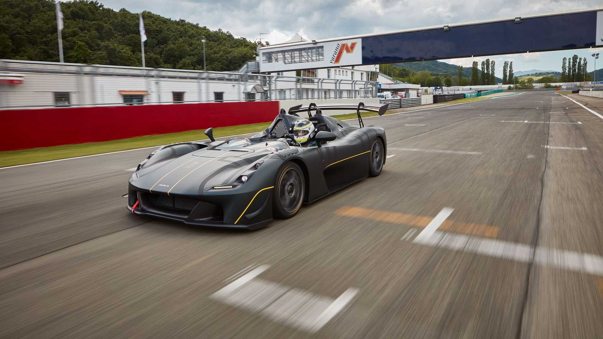 Dallara Stradale EXP: le immagini ufficiali