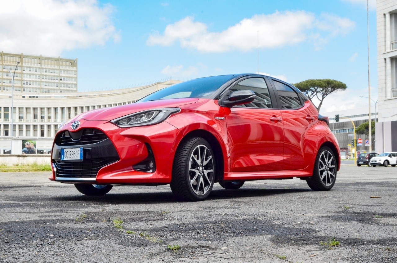 Toyota Yaris Hybrid: la prova su strada