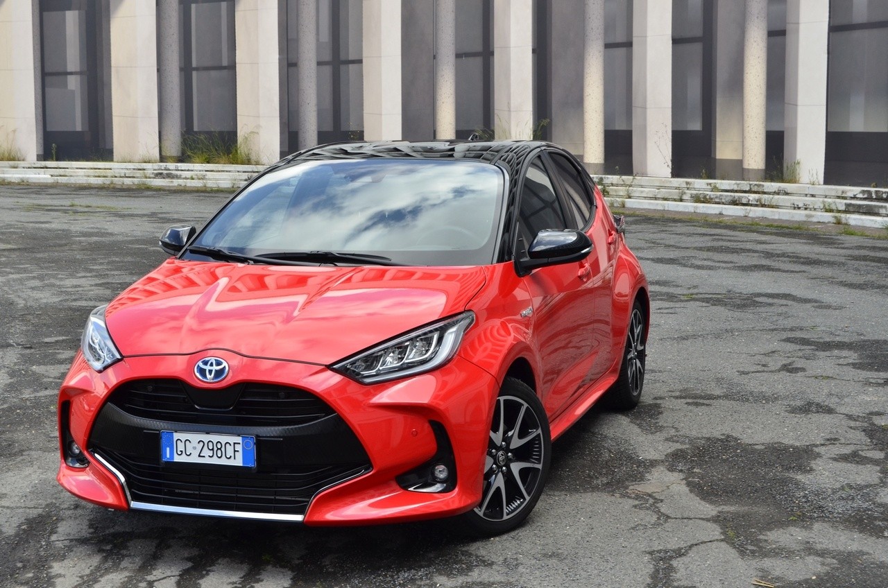 Toyota Yaris Hybrid: la prova su strada