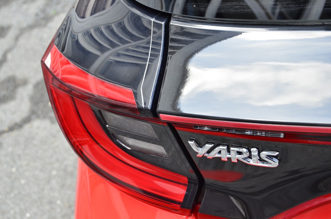 Toyota Yaris Hybrid: la prova su strada