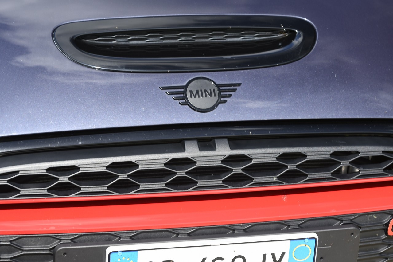 Mini John Cooper Works GP: la prova su strada