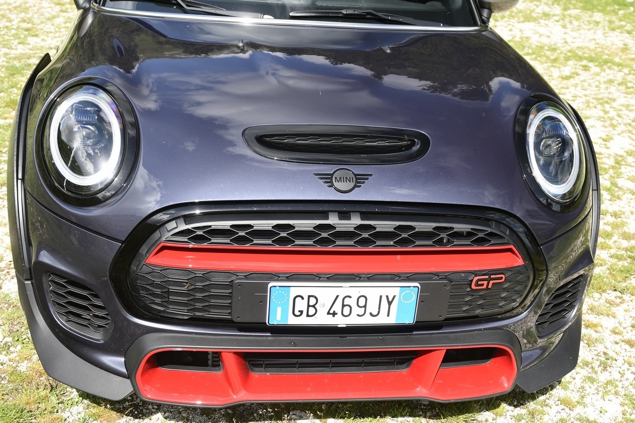 Mini John Cooper Works GP: la prova su strada