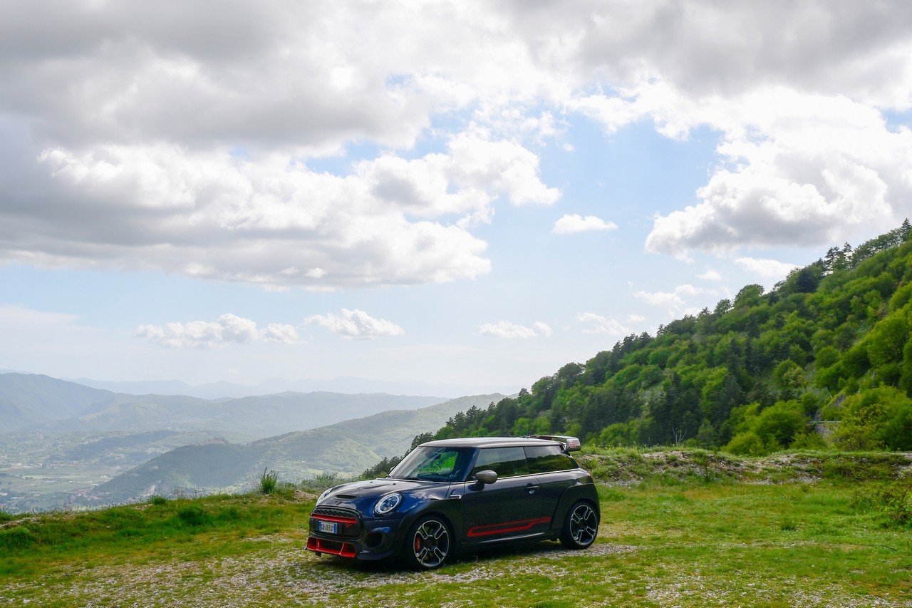 Mini John Cooper Works GP: la prova su strada