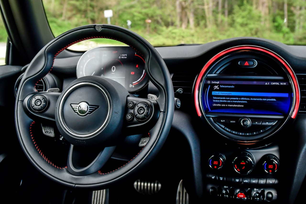 Mini John Cooper Works GP: la prova su strada