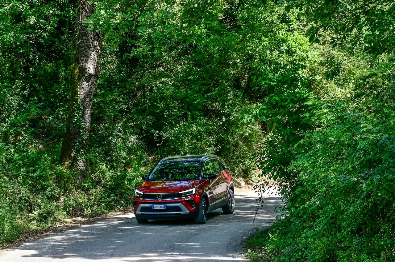 Opel Crossland 1.5 Ecotec Ultimate: la prova su strada