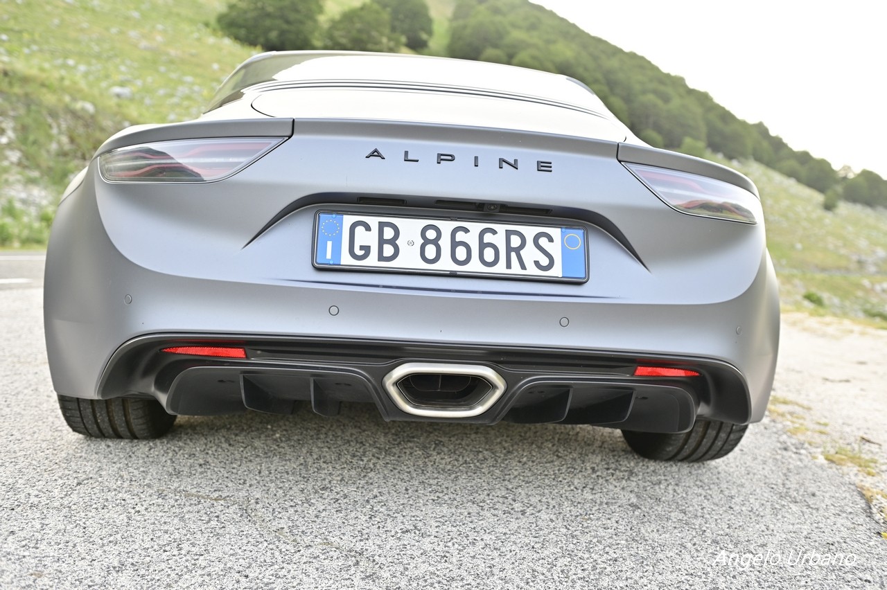 Alpine A110 S: la prova su strada