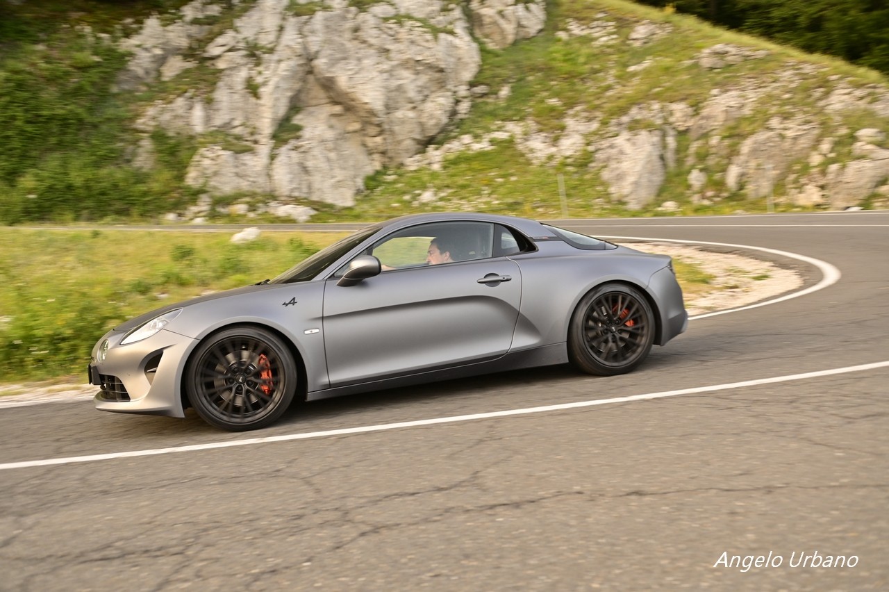 Alpine A110 S: la prova su strada