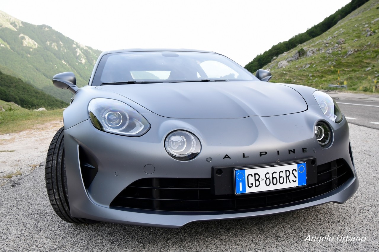 Alpine A110 S: la prova su strada