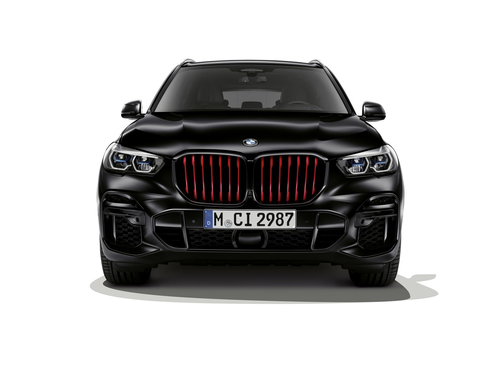 BMW X5 Black Vermilion, X6 Black Vermilion e X7 Frozen Black