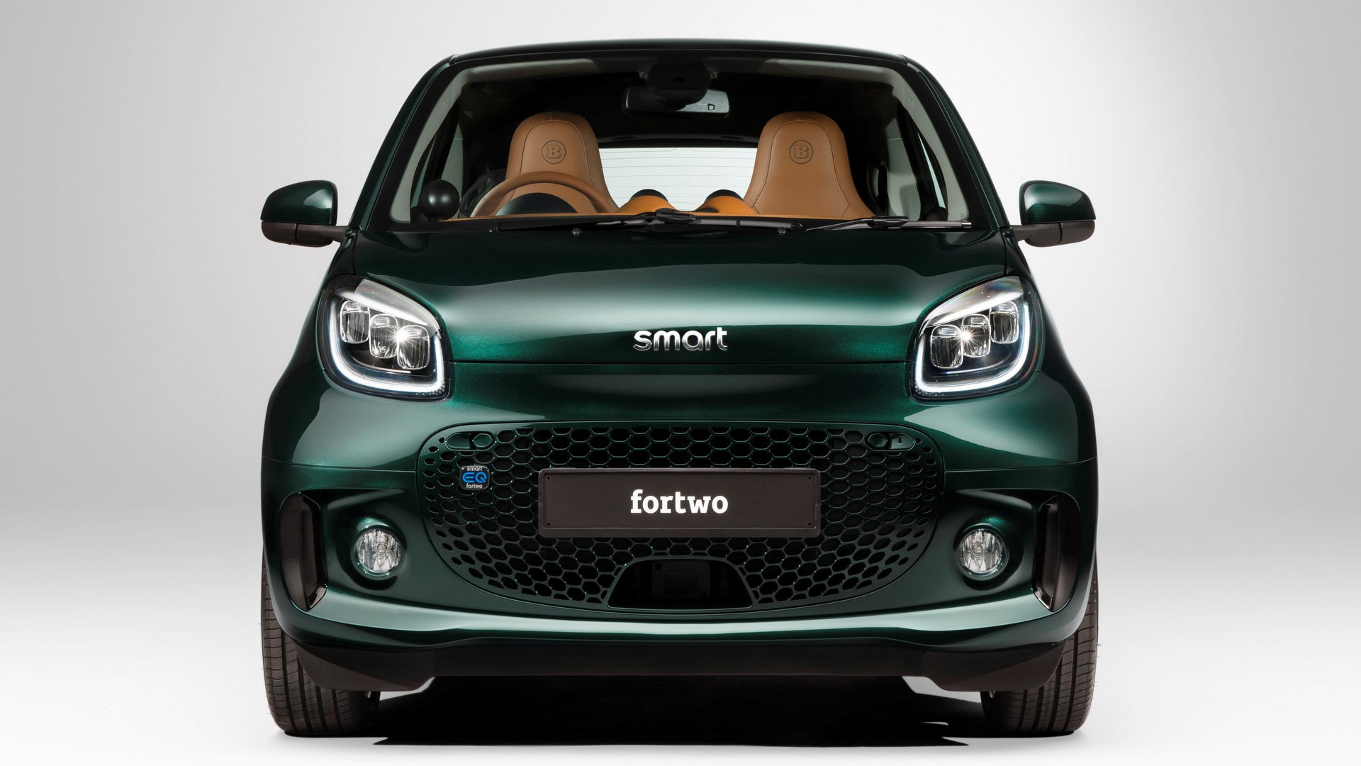 Smart EQ Fortwo Racing Green Edition by Brabus: le immagini ufficiali