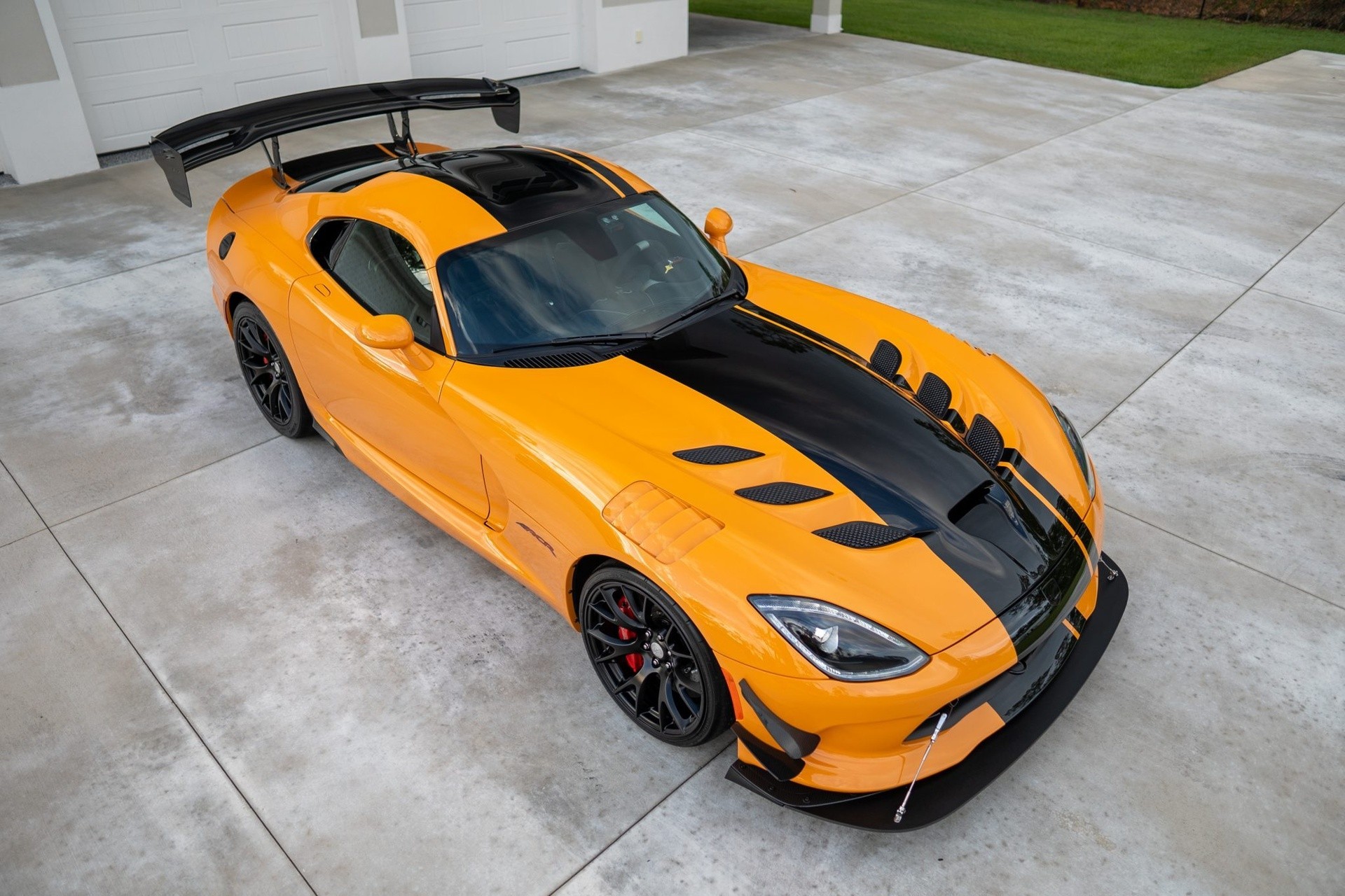 Dodge Viper ACR Extreme in vendita: le immagini