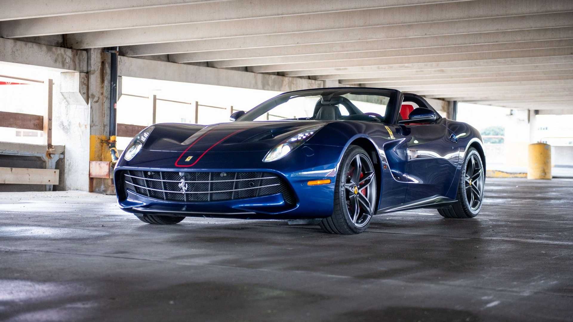 Ferrari F60: un rarissimo esemplare all’asta