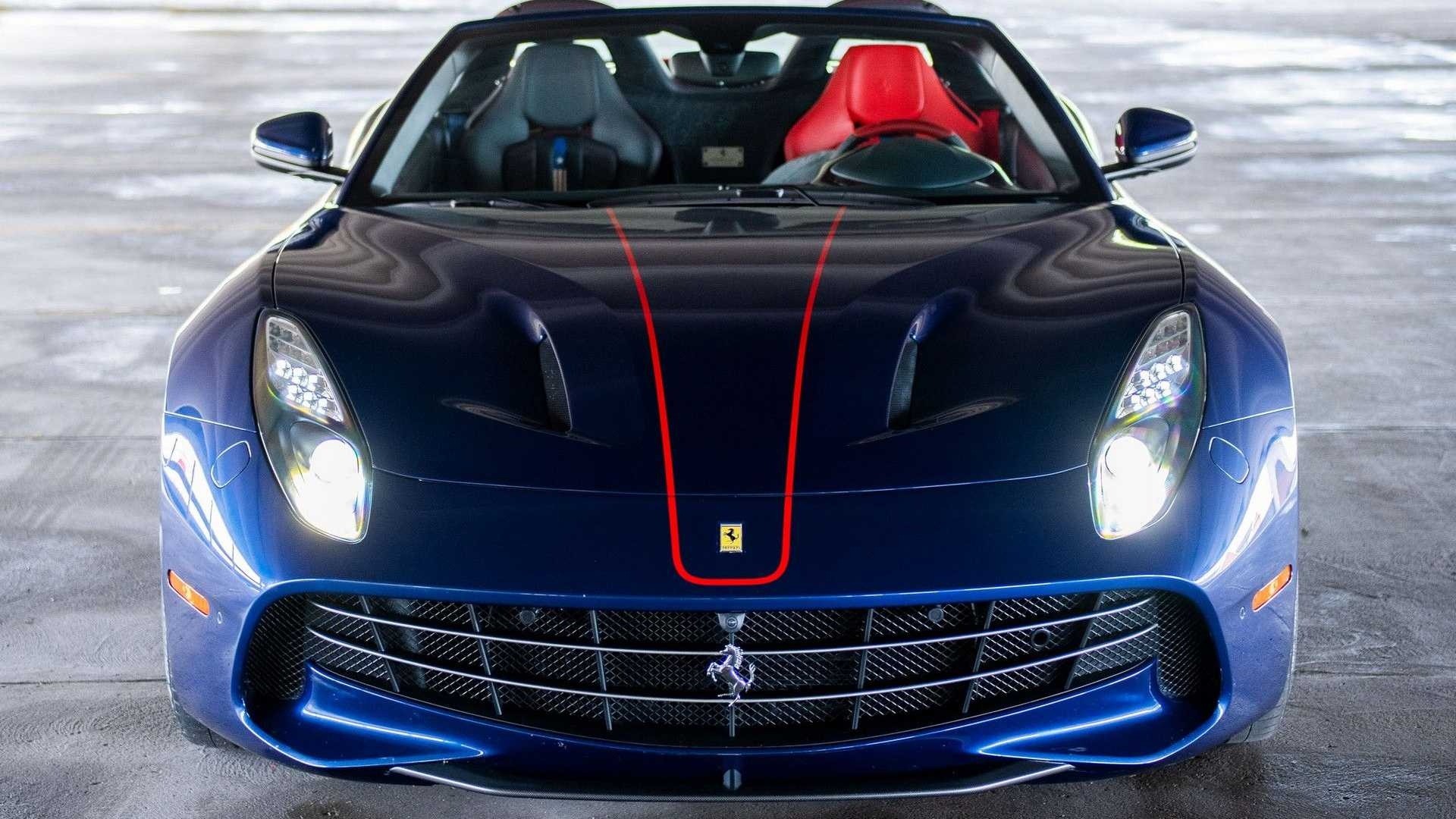 Ferrari F60: un rarissimo esemplare all’asta