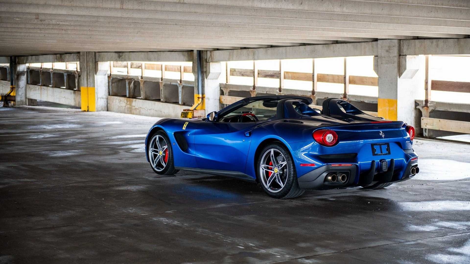 Ferrari F60: un rarissimo esemplare all’asta