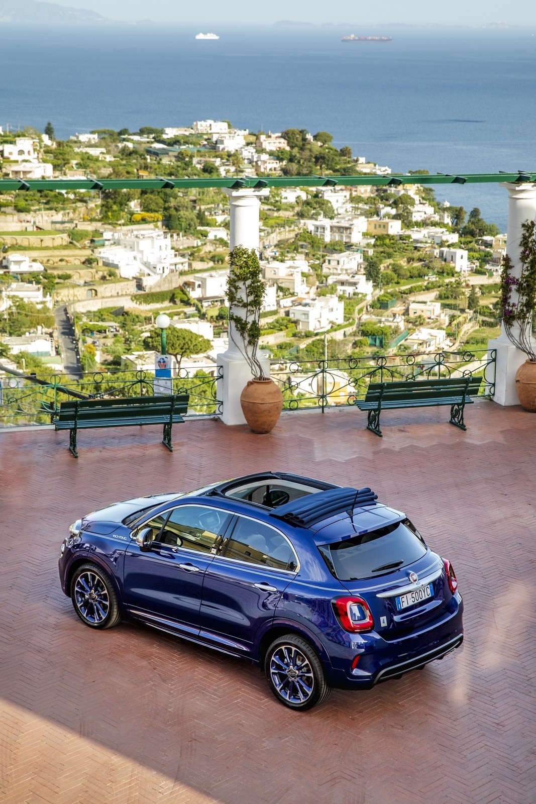 Nuova Fiat 500X Yachting: immagini ufficiali