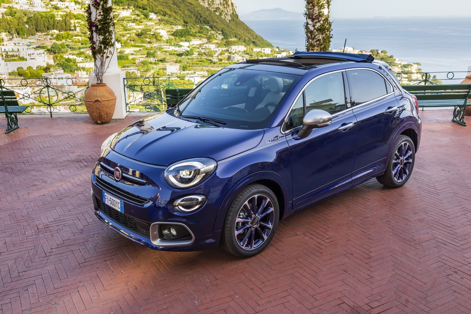 Nuova Fiat 500X Yachting: immagini ufficiali