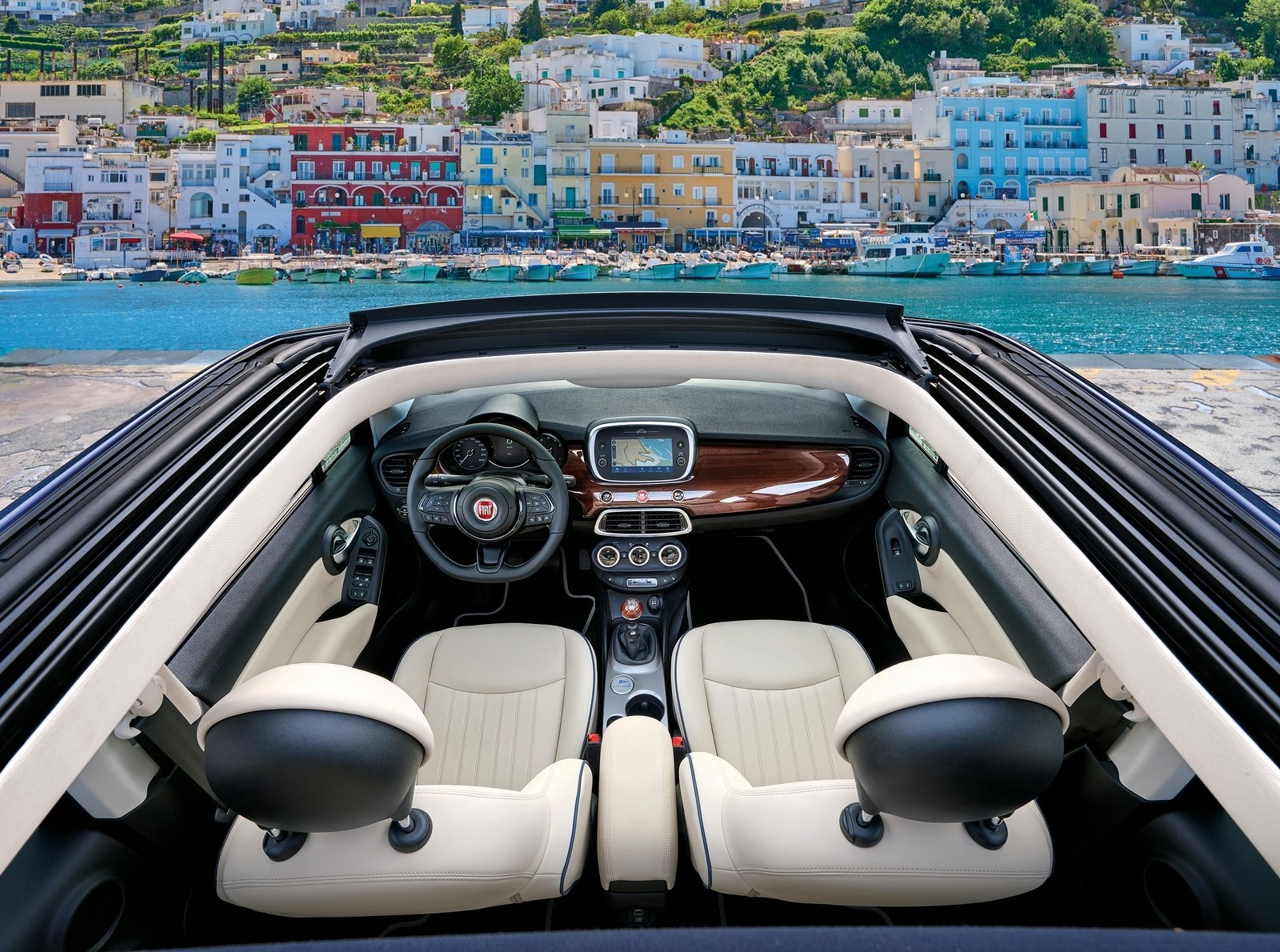 Nuova Fiat 500X Yachting: immagini ufficiali