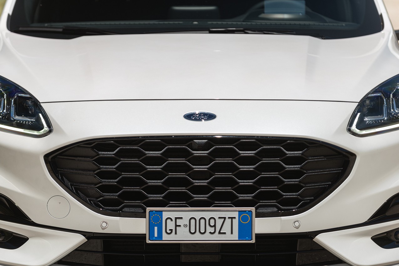 Ford Kuga ST-Line X 2.5 PHEV: prova su strada