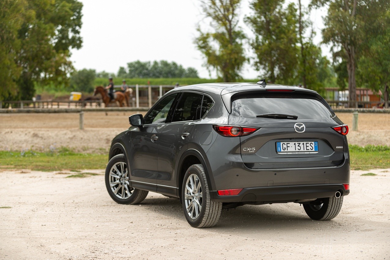 Mazda CX-5 2.2 Skyactiv-D 4WD: la prova su strada