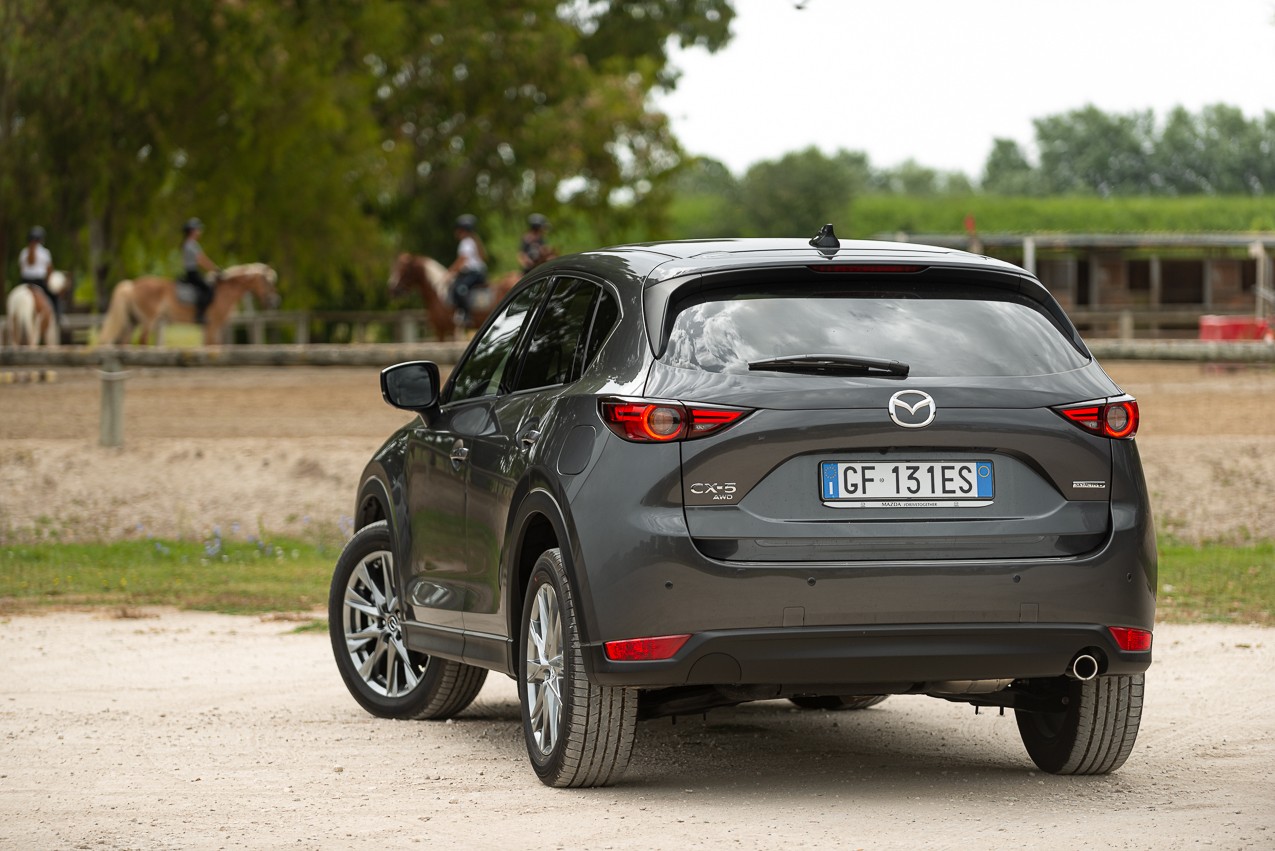 Mazda CX-5 2.2 Skyactiv-D 4WD: la prova su strada