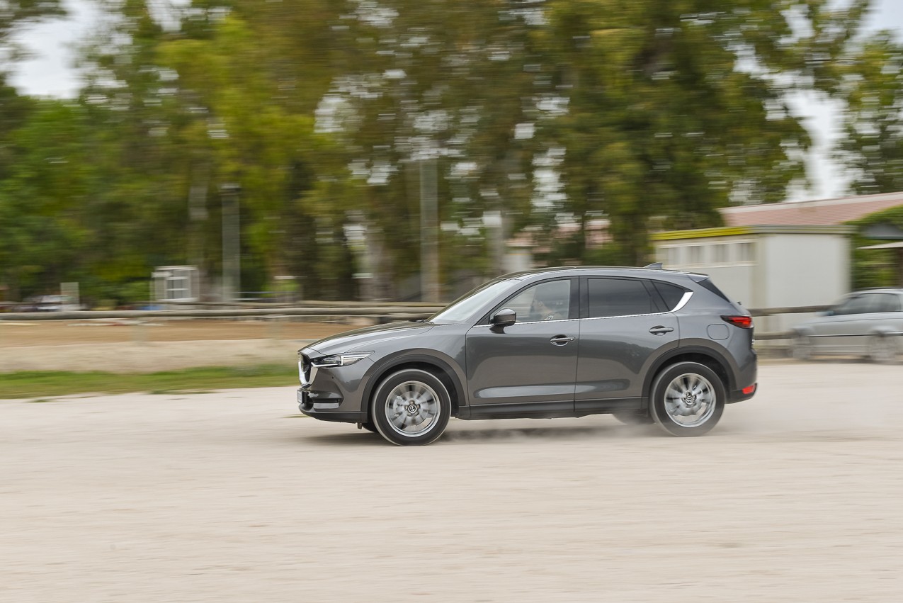 Mazda CX-5 2.2 Skyactiv-D 4WD: la prova su strada