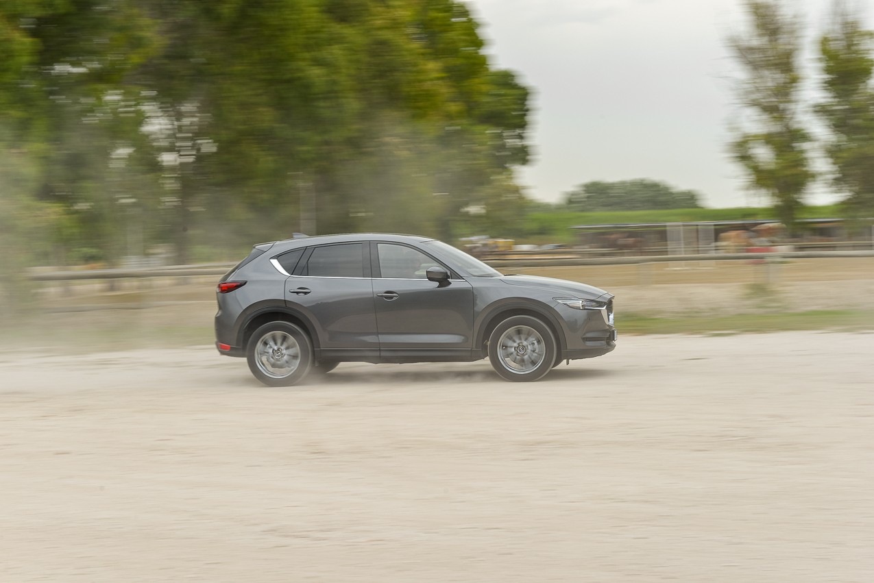 Mazda CX-5 2.2 Skyactiv-D 4WD: la prova su strada