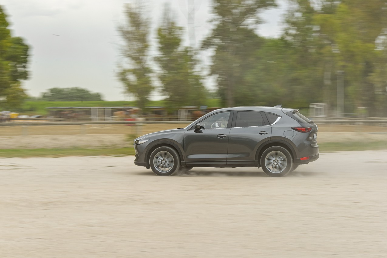 Mazda CX-5 2.2 Skyactiv-D 4WD: la prova su strada