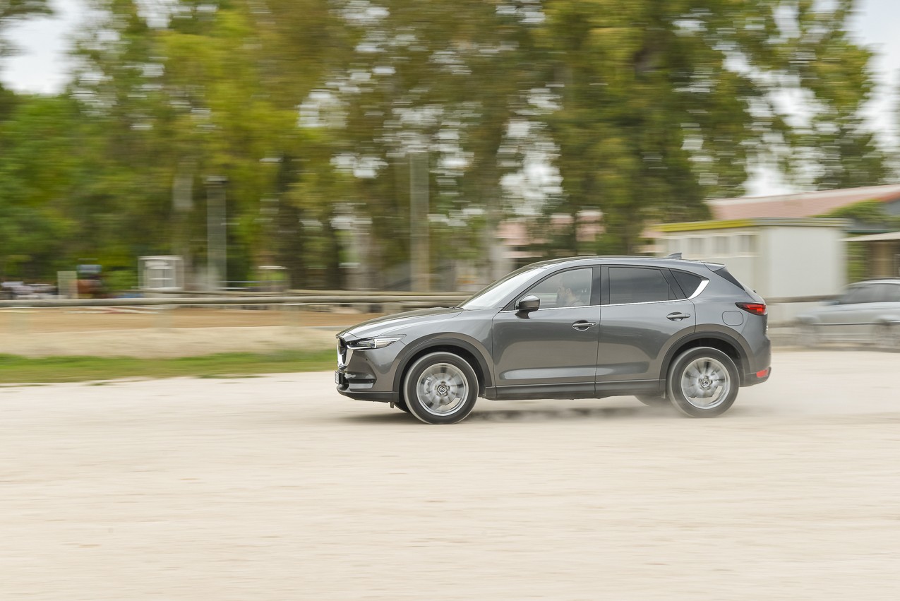 Mazda CX-5 2.2 Skyactiv-D 4WD: la prova su strada