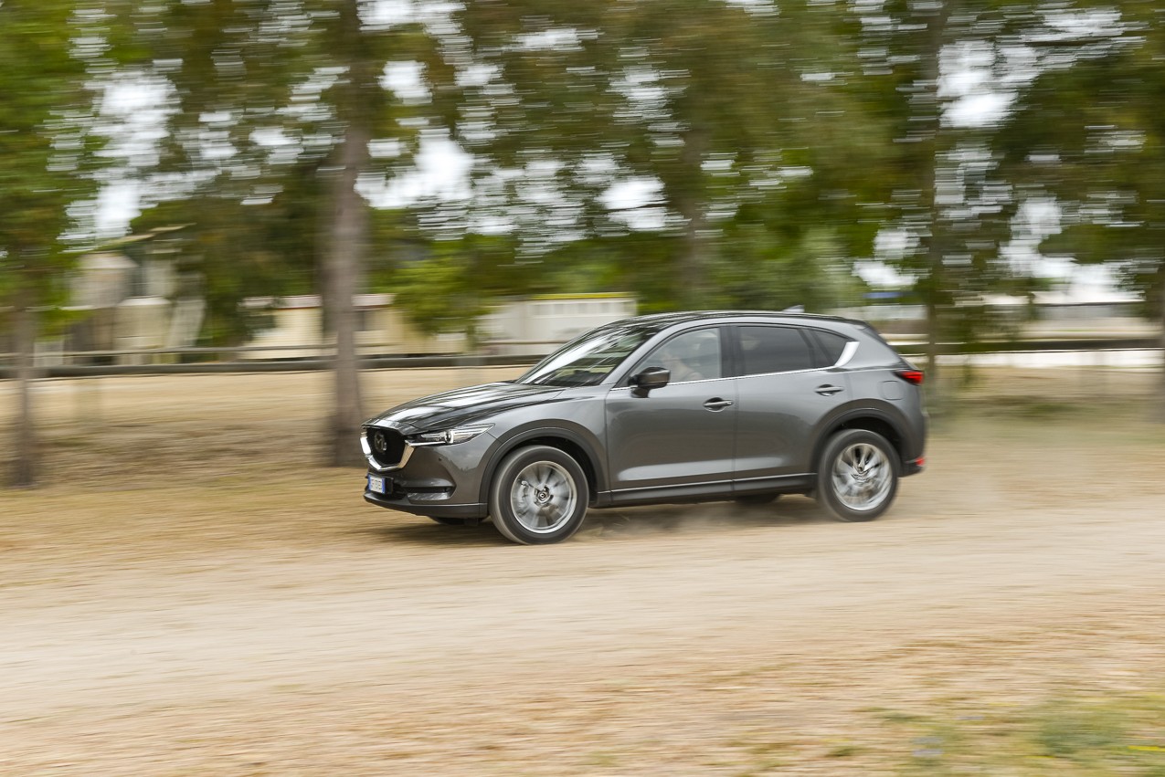 Mazda CX-5 2.2 Skyactiv-D 4WD: la prova su strada