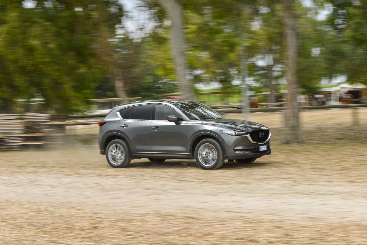 Mazda CX-5 2.2 Skyactiv-D 4WD: la prova su strada