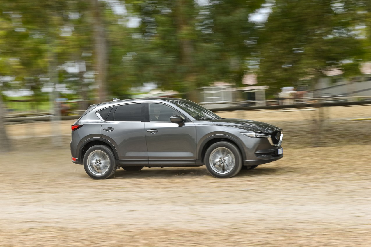 Mazda CX-5 2.2 Skyactiv-D 4WD: la prova su strada