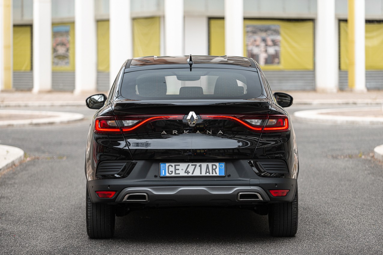 Renault Arkana TCe 140 EDC: prova su strada