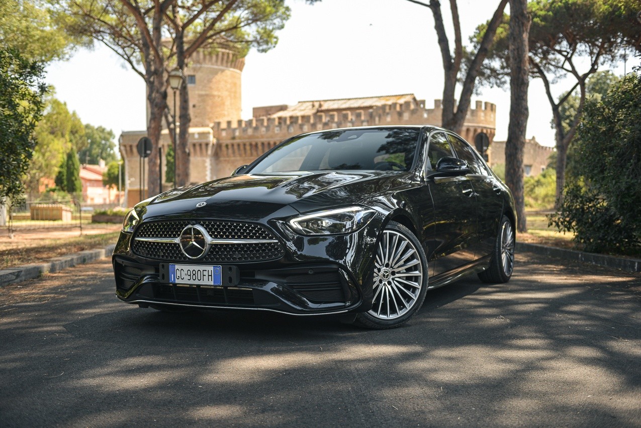 Mercedes Benz Classe C 300d: la prova su strada