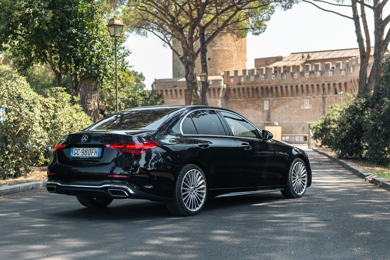 Mercedes Benz Classe C 300d: la prova su strada