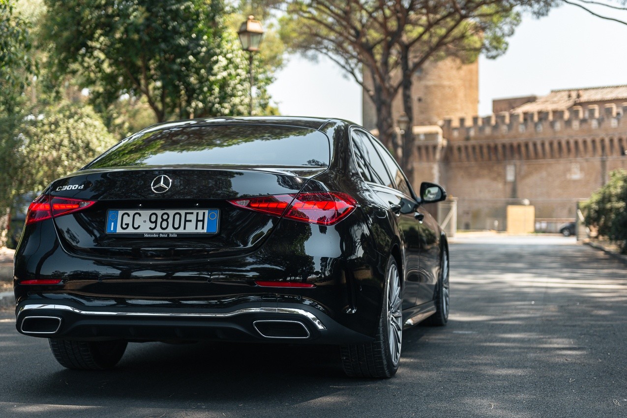 Mercedes Benz Classe C 300d: la prova su strada