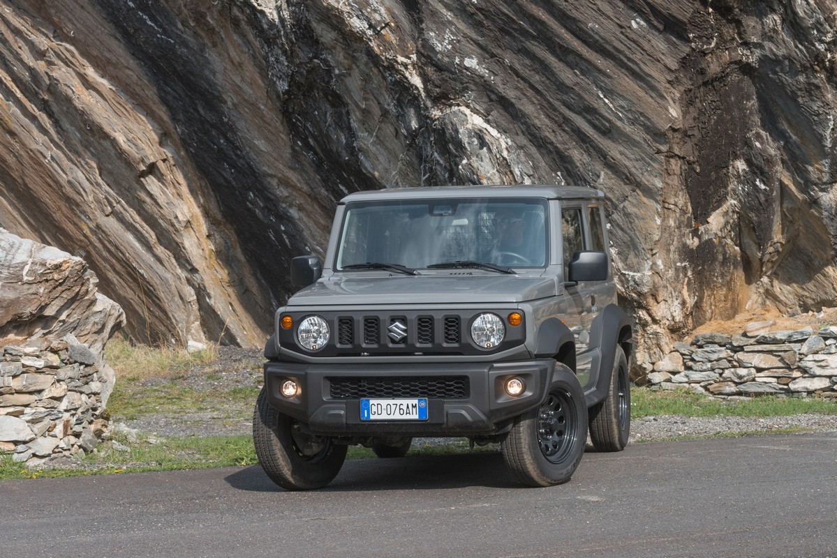 Suzuki Jimny Pro: primo contatto