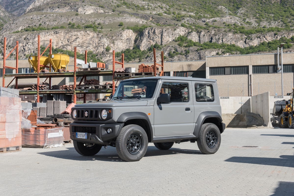 Suzuki Jimny Pro: primo contatto