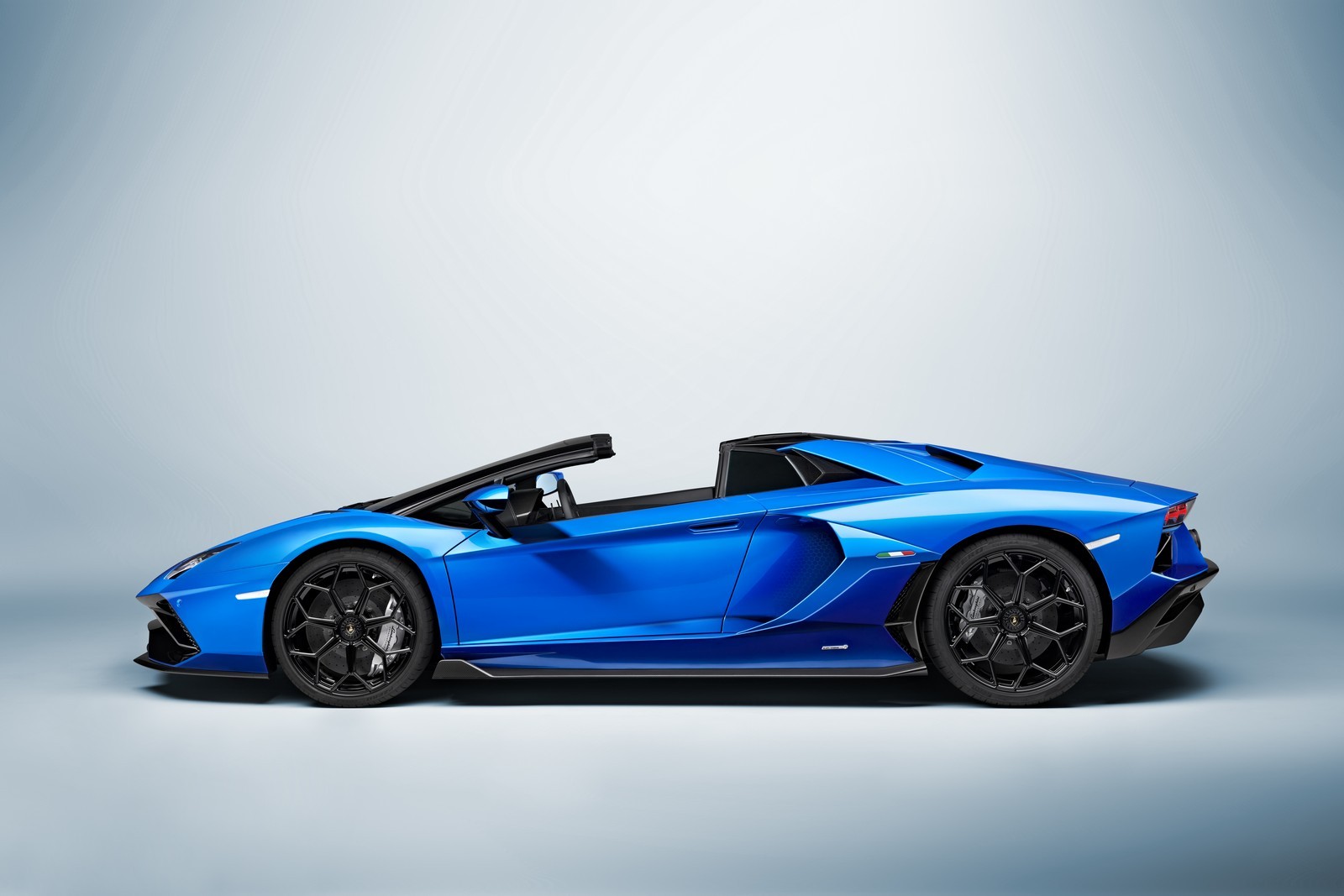 Nuova Lamborghini Aventador LP780-4 Ultimae 2021