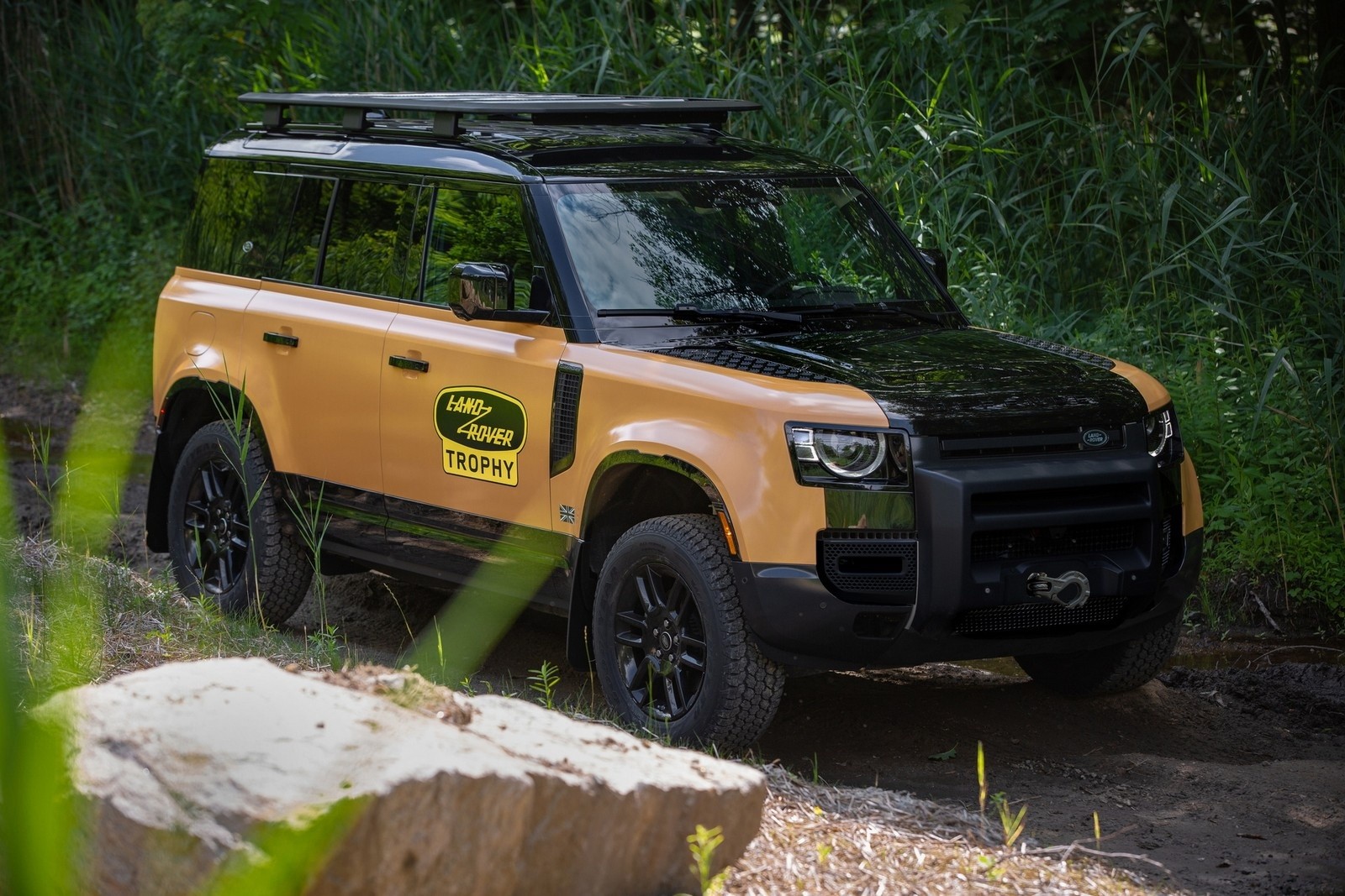 Land Rover Defender Trophy Edition