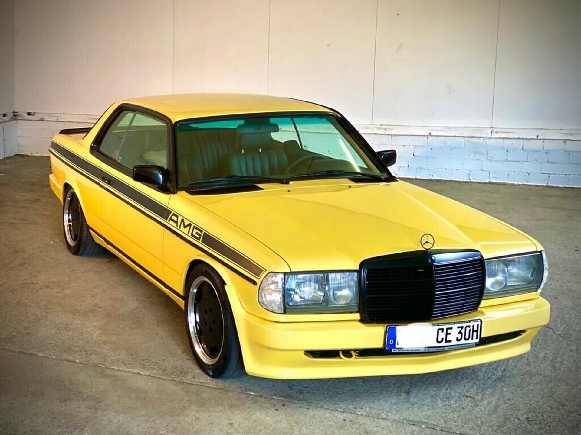 Mercedes-Benz 280CE Zender-AMG: le immagini