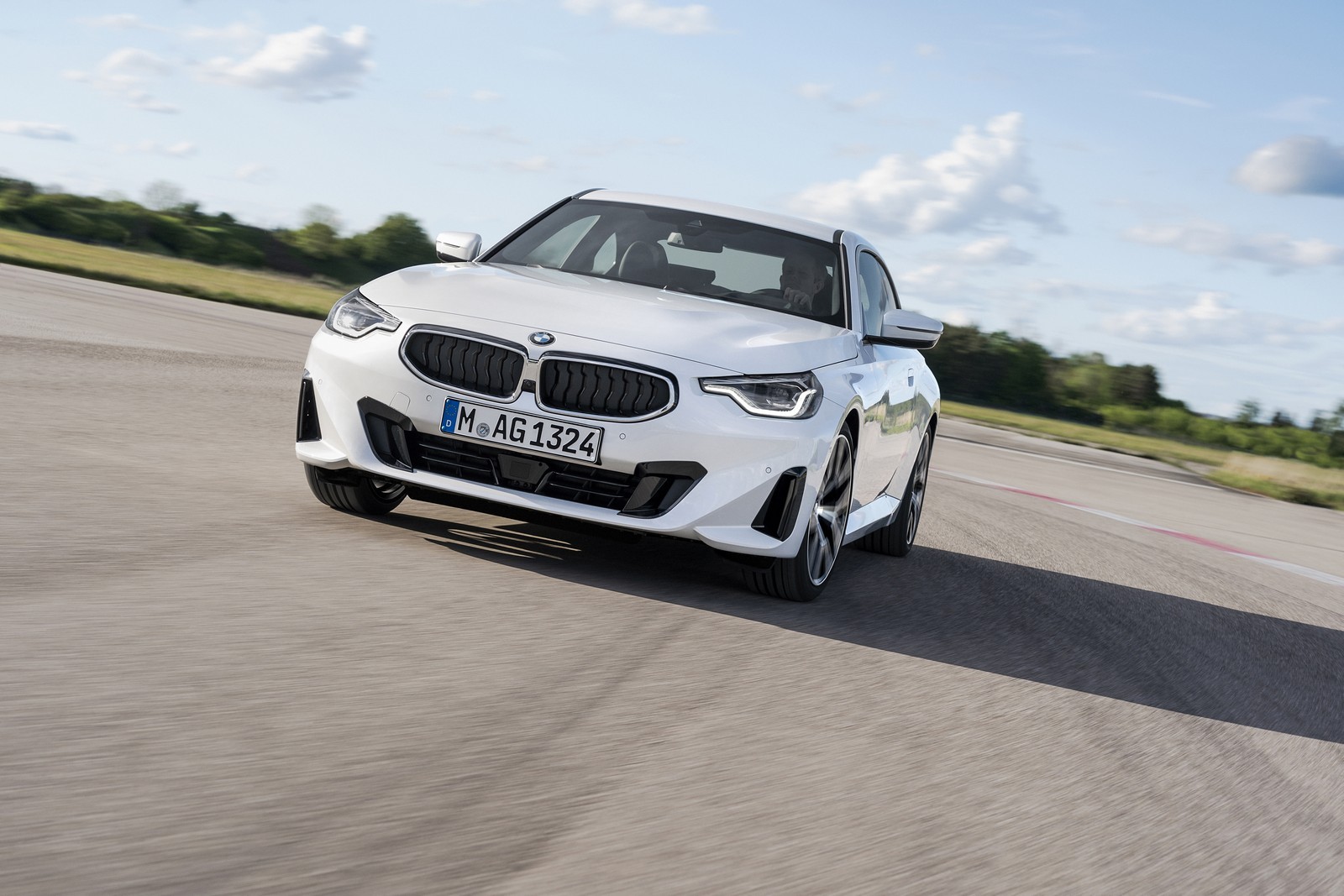 Nuova BMW Serie 2 Coupé 2021: immagini ufficiali