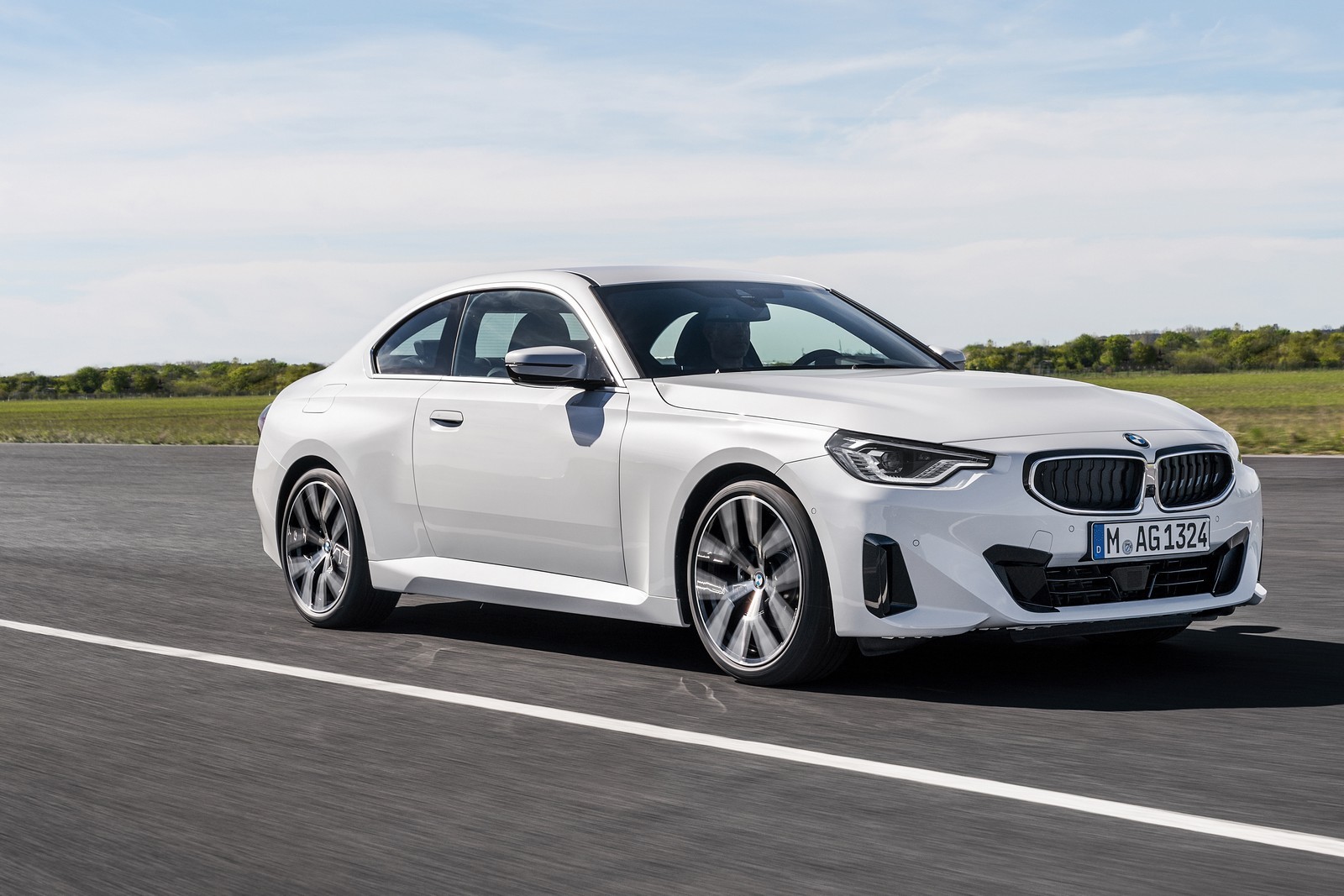 Nuova BMW Serie 2 Coupé 2021: immagini ufficiali