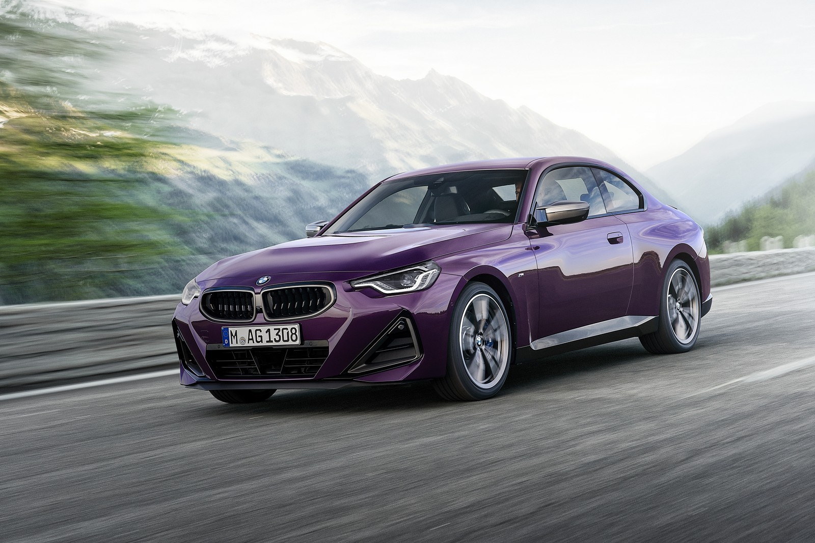 Nuova BMW Serie 2 Coupé 2021: immagini ufficiali