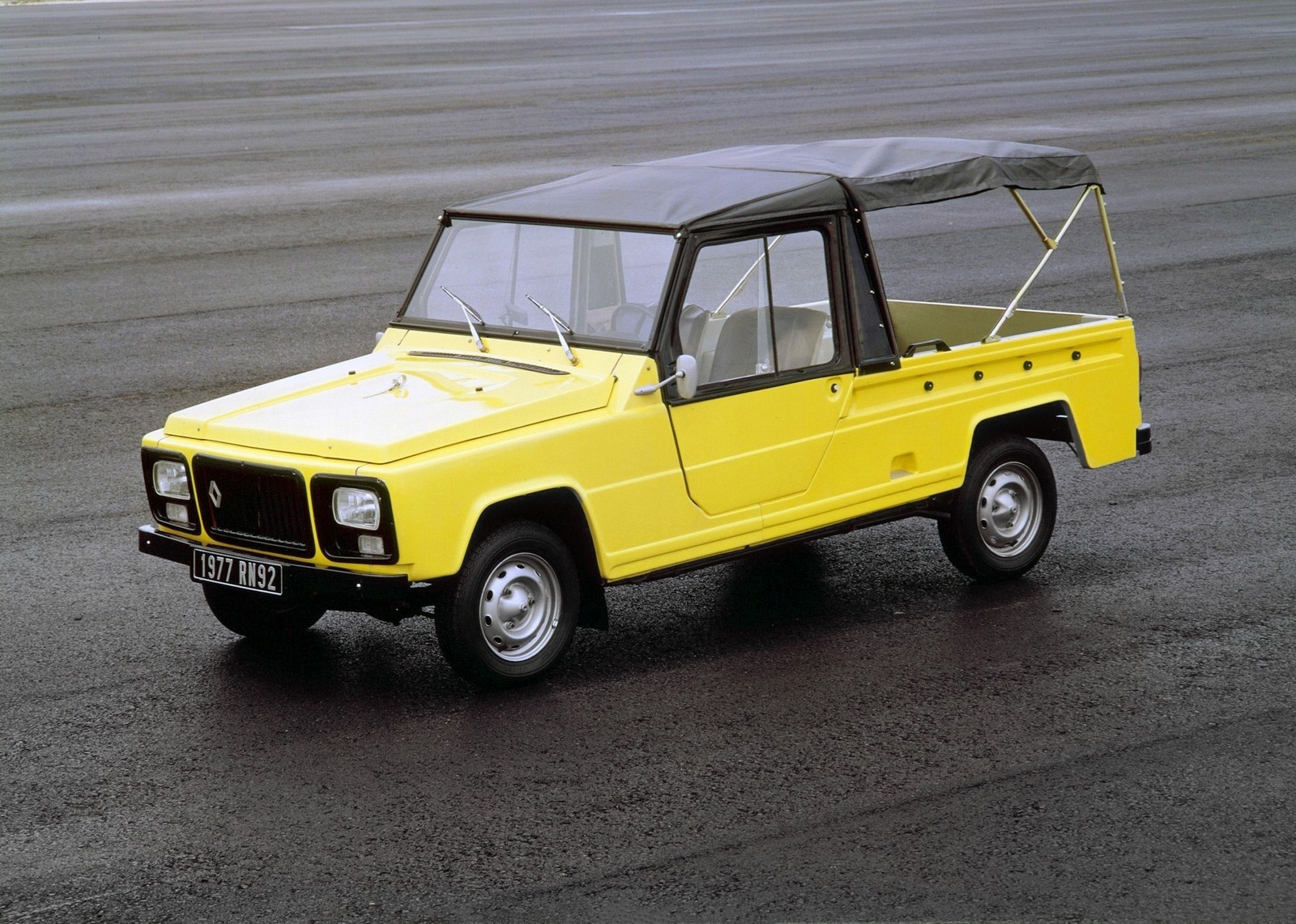 Renault Rodeo: la storia nelle immagini