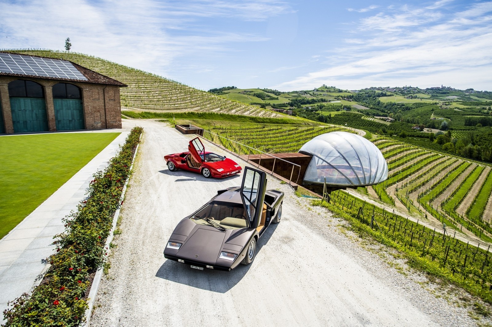 Lamborghini Countach: 50 anni nelle immagini